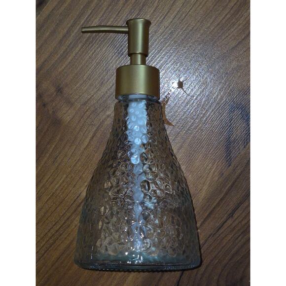 Amazon Soap Dispenser Pump Glass Bottom Gold Pump Down Beaker Shape S22 - Picture 1 of 5